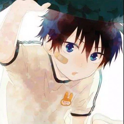 男子从行驶车辆中探身拍摄 网友举报